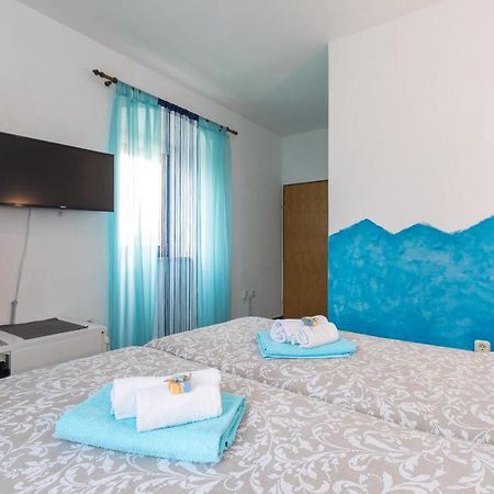 Pape Punat Apartmani I Sobe ภายนอก รูปภาพ