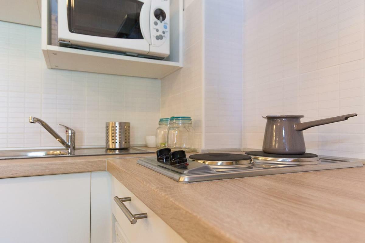 Pape Punat Apartmani I Sobe ภายนอก รูปภาพ